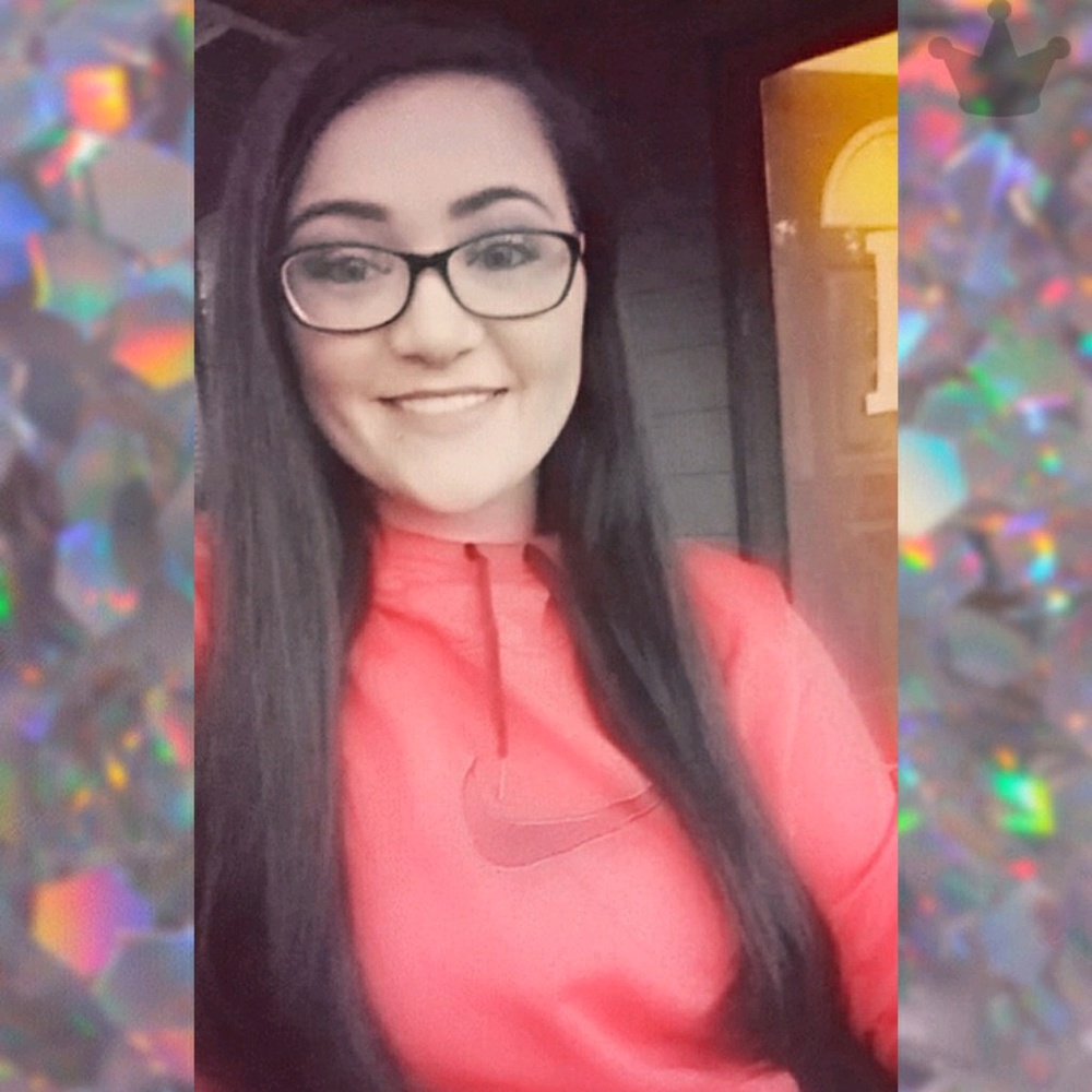 Meet your Posher, Shannon